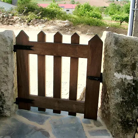 Holiday home Charming House In With Mountain View And Fenced Garden *