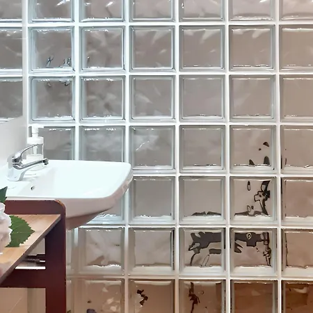 Charming House In With Mountain View And Fenced Garden Holiday home *