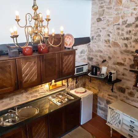 Charming House In With Mountain View And Fenced Garden *