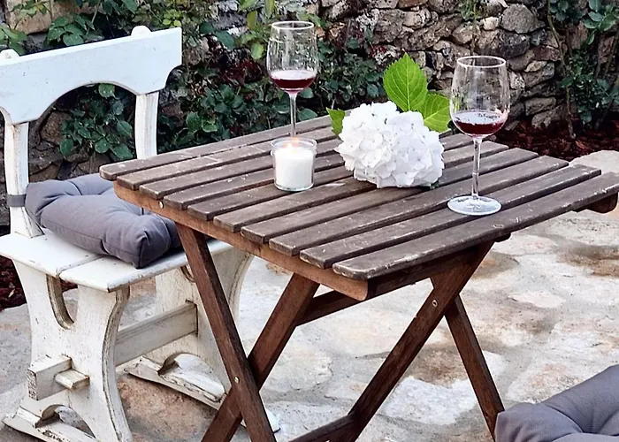 別荘 Charming House In With Mountain View And Fenced Garden