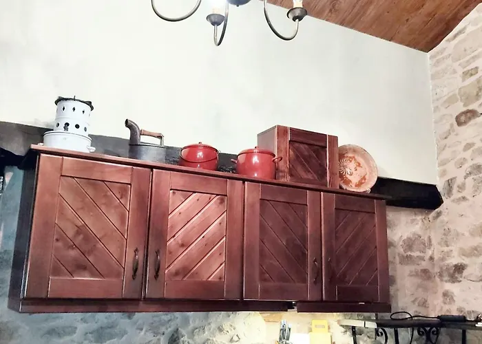 Holiday home Charming House In With Mountain View And Fenced Garden